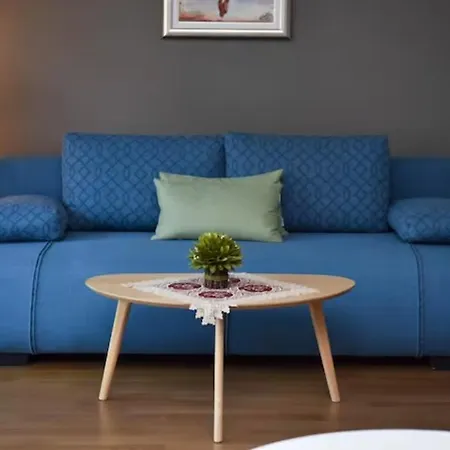 Lägenhet 2bdr Apt With Cathedral View - Excellent Location Sarajevo