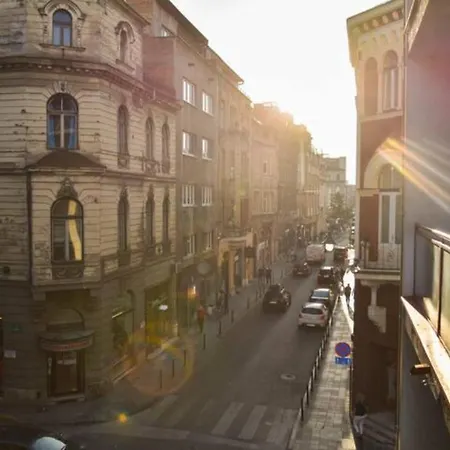 Апартаменты 2bdr Apt With Cathedral View - Excellent Location Сараево